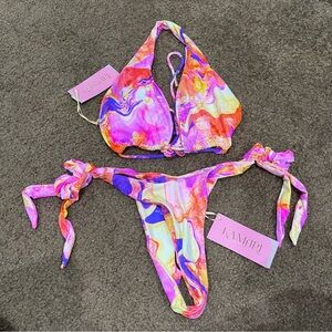 KAMARI | NWT! Capri Marble Tropical Bikini Set Size: Small
